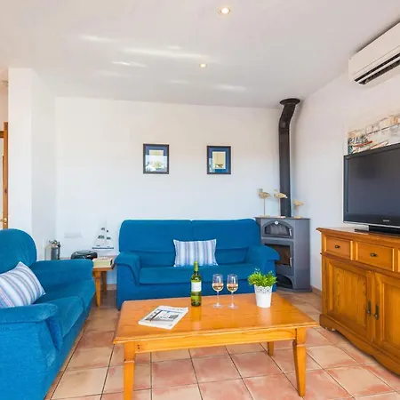 ヴィラ Benjamin By *